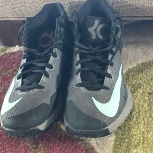 Nike KD Trey5 Size 8.5